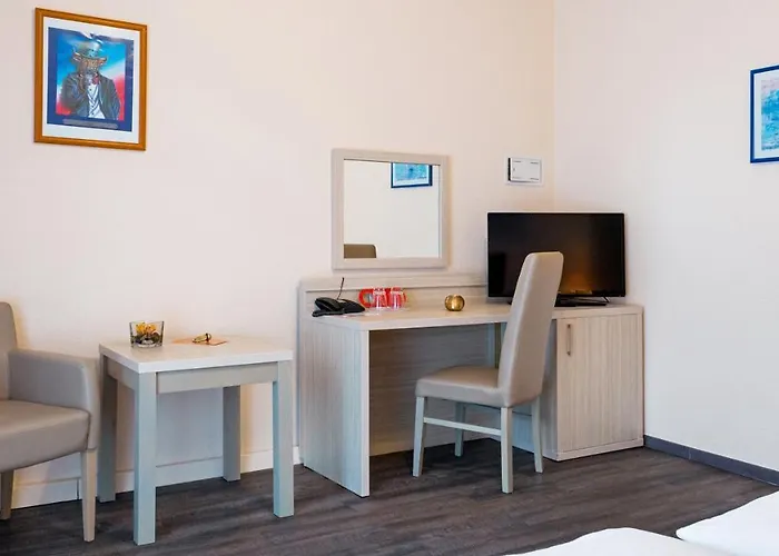 Hotel Air Wartburg 3*