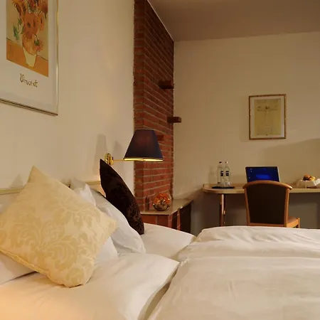 Hotel Air Wartburg 3*