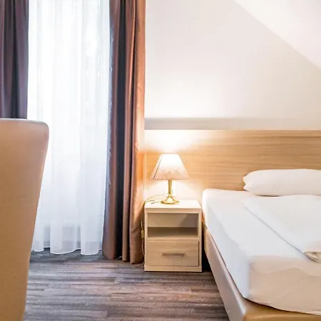 Hotel Air Wartburg Dusseldorf