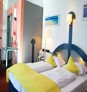 에어 바르트부르크 호텔 3*