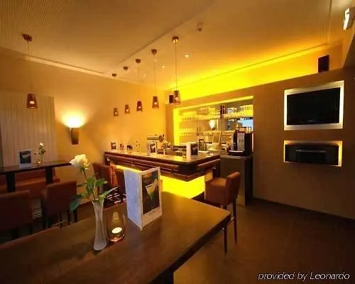 空中瓦尔特堡酒店 3*