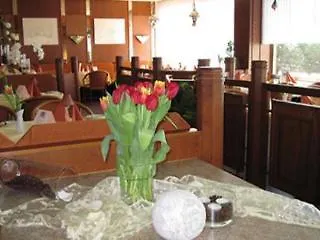 空中瓦尔特堡酒店 酒店