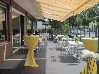 空中瓦尔特堡酒店 3* 杜塞尔多夫