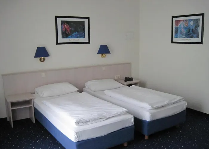 Hotel Air Wartburg 3*