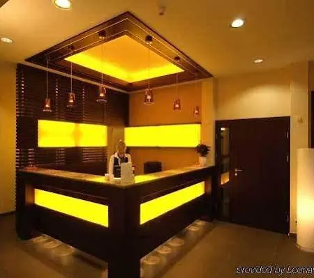 空中瓦尔特堡酒店 酒店