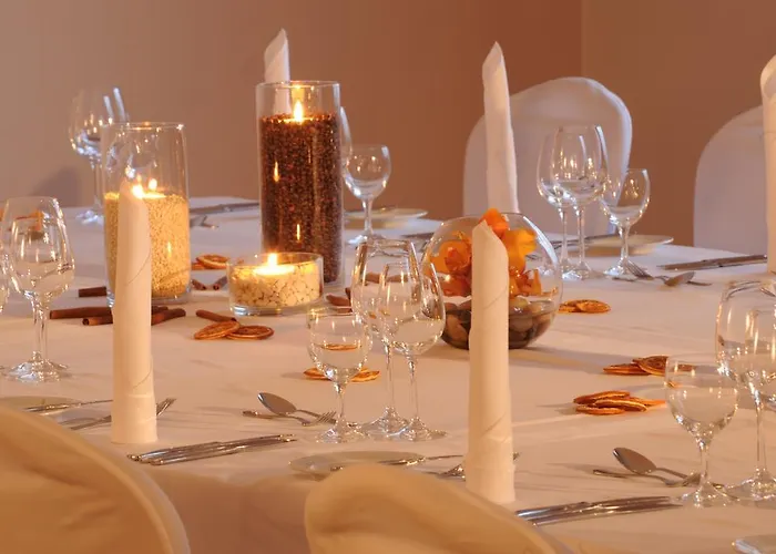 Air Wartburg Hotel 3*